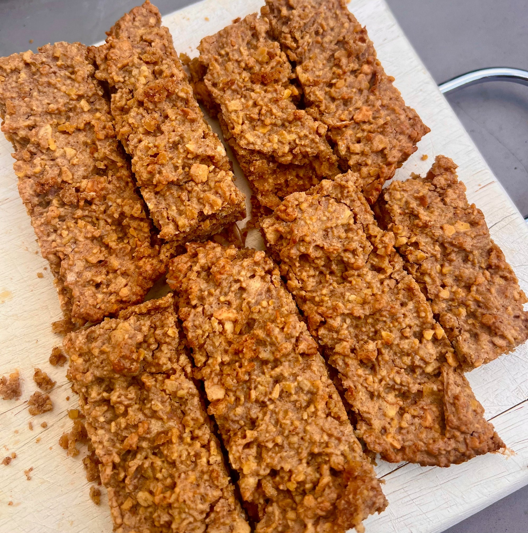 Cozy Apple Cinnamon Plant Protein Bars