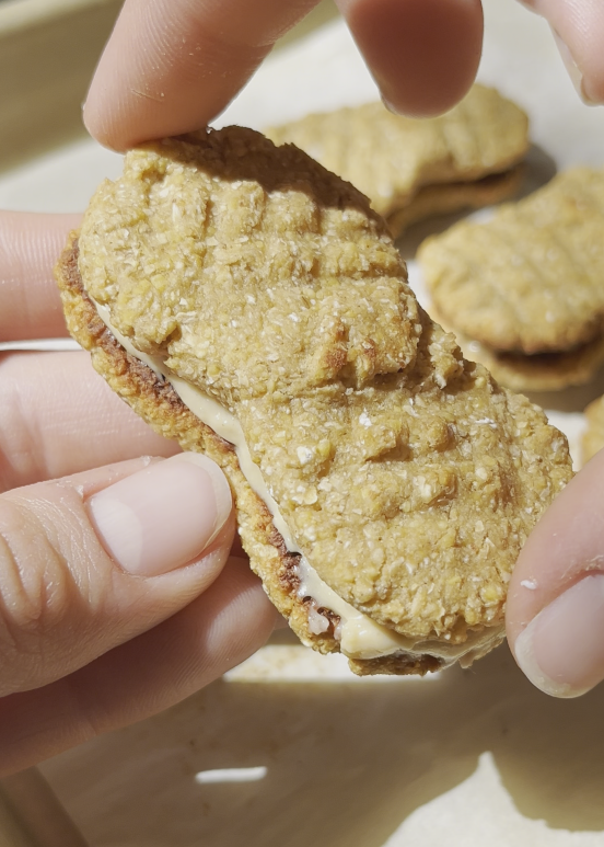Healthy Nutter Butter Cookies detail