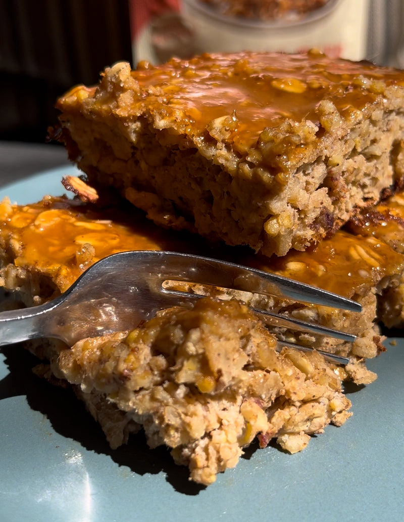 Sticky Date Pudding Baked Oats