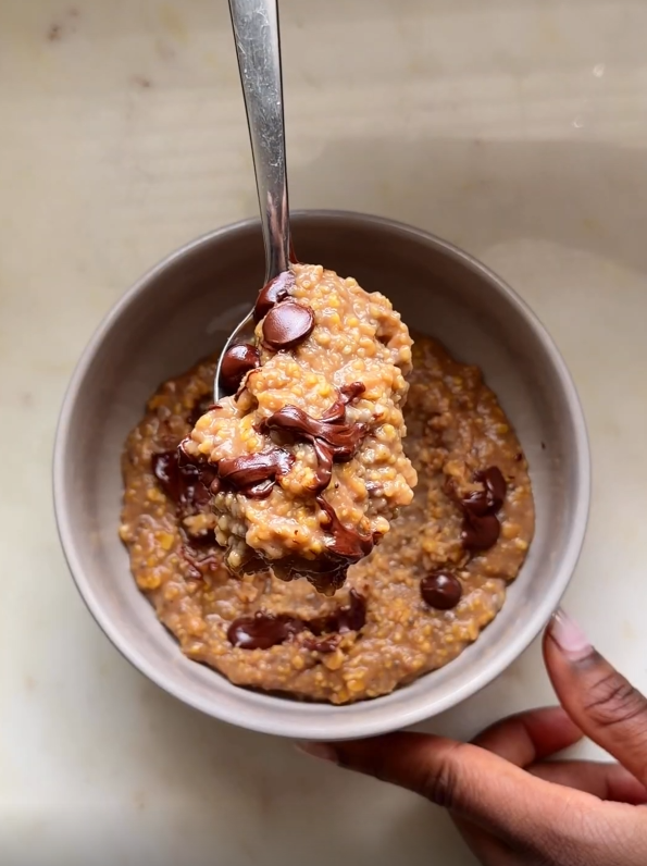 Chocolate Chip Cookie Chichi detail